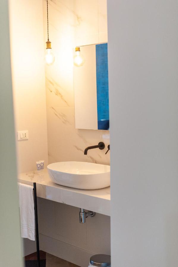 Catarina Suites - Centro Storico Catania Luaran gambar