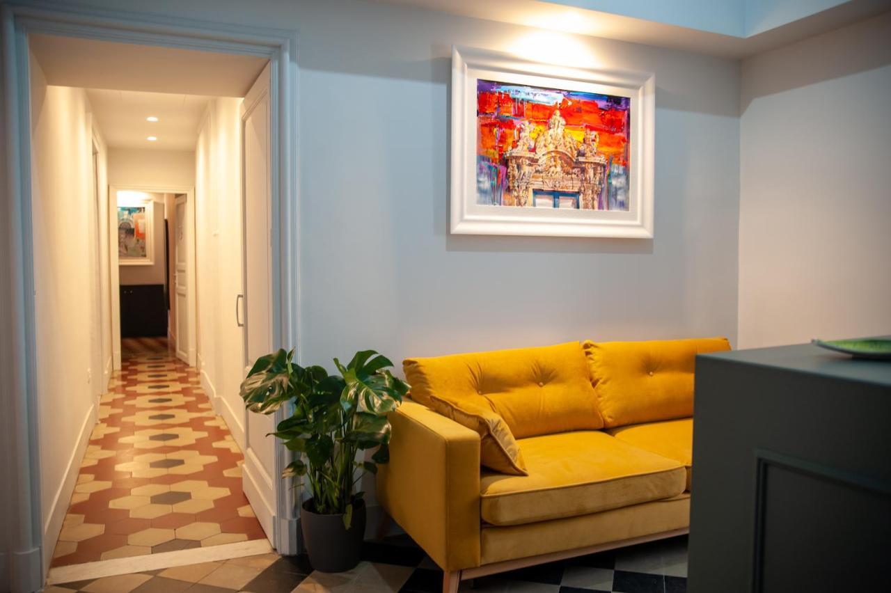Catarina Suites - Centro Storico Catania Luaran gambar