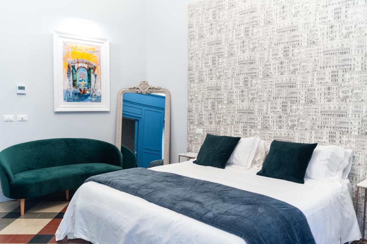 Catarina Suites - Centro Storico Catania Luaran gambar